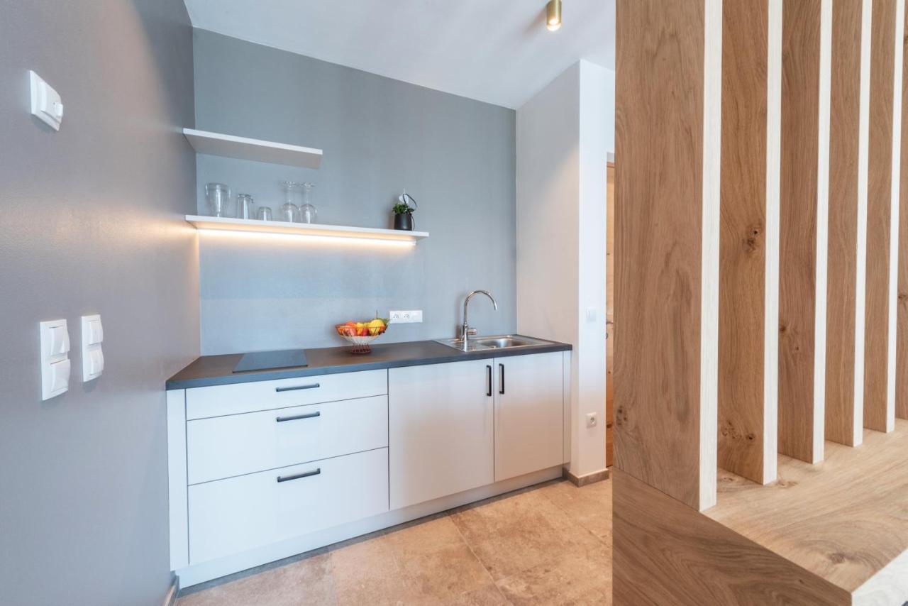 Montis Exclusive In Eppan With Spectacular Views Of Dolomites And Bolzano Area Bauernhof Eppan an der Weinstraße