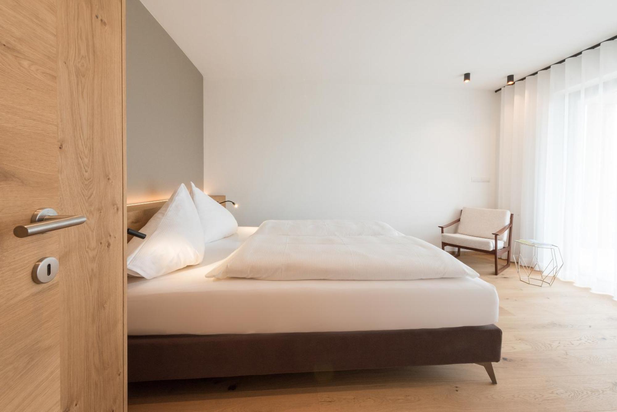 Montis Exclusive In Eppan With Spectacular Views Of Dolomites And Bolzano Area *