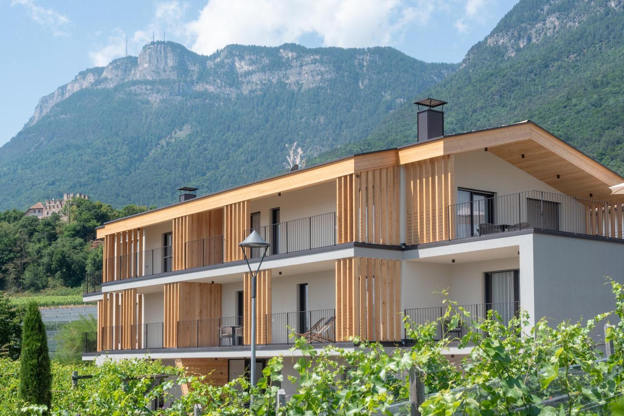 Montis Exclusive In Eppan With Spectacular Views Of Dolomites And Bolzano Area Bauernhof *